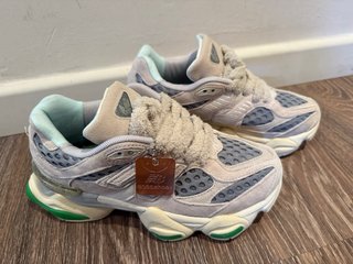 Zapatillas New Balance 9060 x Bricks and Wood
