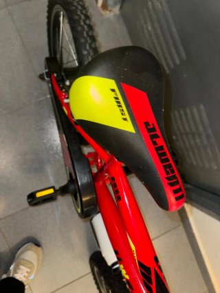 Bicicleta Infantil 16" Roja