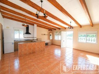 Chalet en venta en Náquera