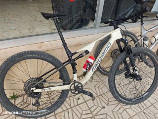 Megamo TRACK 10 Talla L año 2025