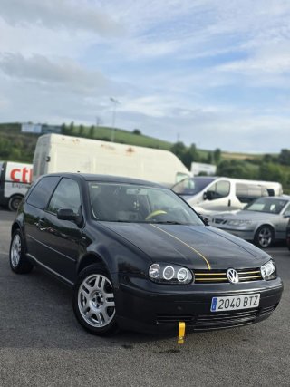 Volkswagen Golf 2002