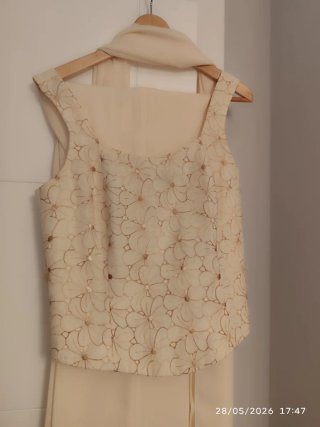 Elegante conjunto 3 piezas con fular