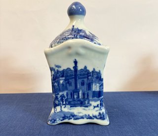 Par Tarros Victoria Ware Ironstone Azul y Blanco
