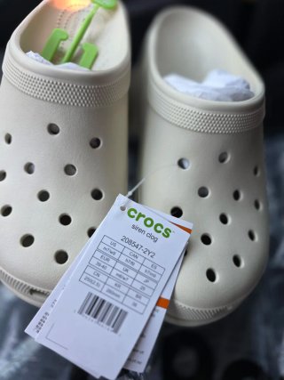 Nuevas Crocs siren clog