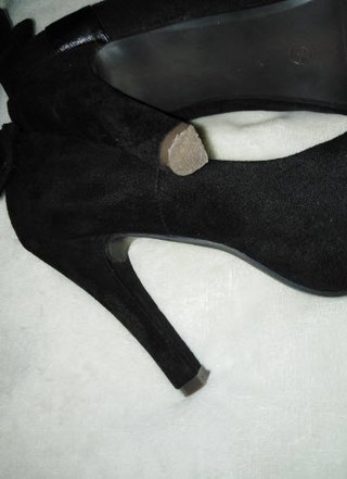 Botines de cuero real y tacones en piel de ante 36