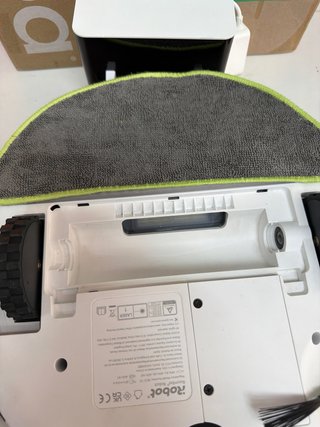 Robot Aspirador y Friegasuelos Roomba 105 Combo