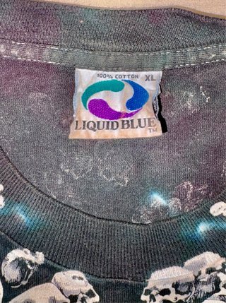 Camiseta Estampada Calaveras Tie-Dye.