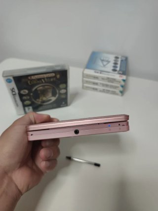 Nintendo 3DS Rosa + 6 Juegos