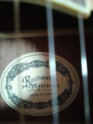 Guitarra Electroacústica Rochester
