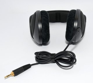 AURICULARES SENNHEISER HD 560S