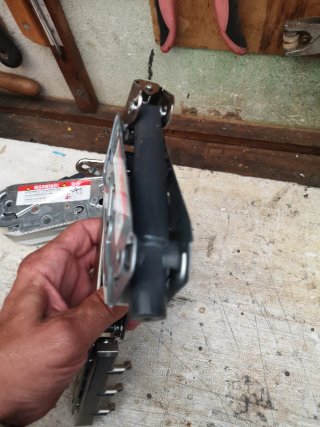Bisagras hidráulicas para puertas