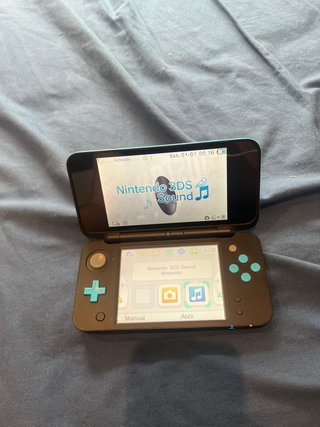 Nintendo 2DS XL Azul y Negra
