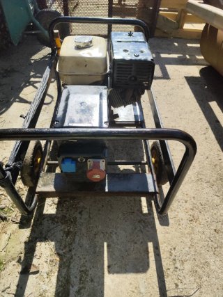 Grupo electrógeno Ayerbe Tx