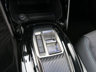 Peugeot 2008 Allure Pack BlueHDI 130 S&S EAT8