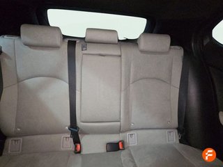 Lexus UX 2.0 250h Business