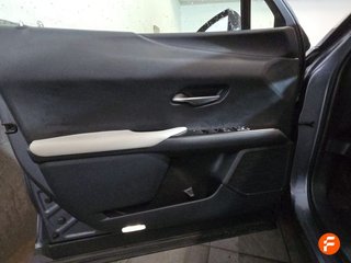 Lexus UX 2.0 250h Business