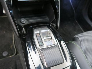 Peugeot 2008 Eléctrico GT 156 (115kW)