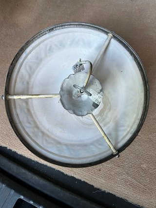 Lámpara de techo antigua