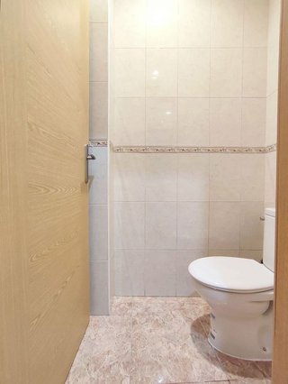 Local comercial en venta en Echavacóiz en Pamplona