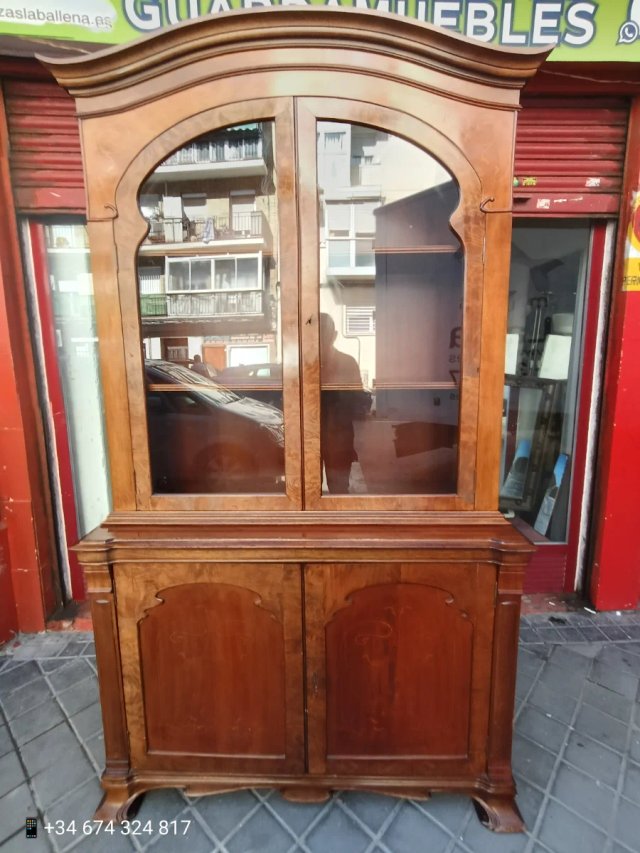 Vitrina Mueble Madera Vintage 300€