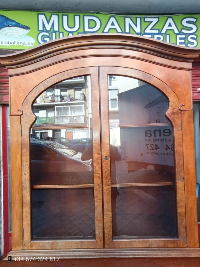 Vitrina Mueble Madera Vintage 300€