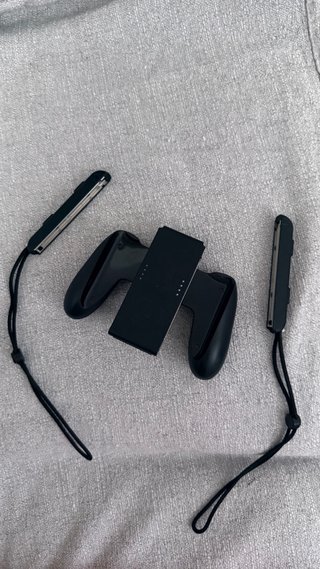Soporte Mando Switch + 2 Correas Joy-Con