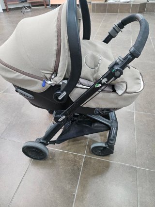 Cochecito y Silla de Coche Bebé Chicco