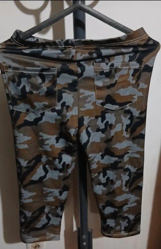 Calças Curtas Leggings Camufladas