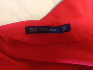 Mono Zara Rojo Talla M