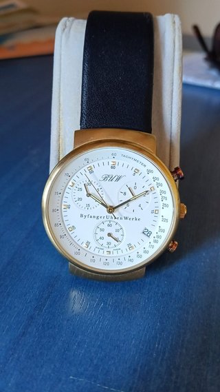 Reloj BUW elegante cronógrafo