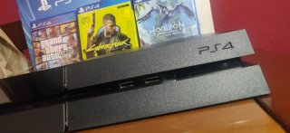 PS4 500GB + 2 Mandos + 3 Juegos