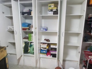3 Armarios Blancos de Madera