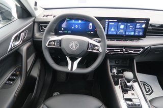 MG HS 1.5 Hybrid+ Luxury