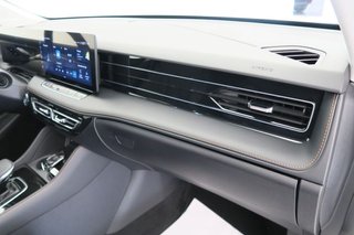 MG HS 1.5 Hybrid+ Luxury
