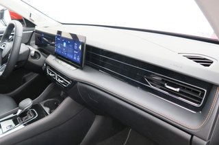 MG HS 1.5T PLUG IN HYBRID LUXURY