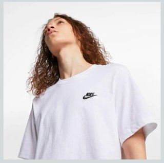 Camiseta Nike M NSW Club Tee Blanca