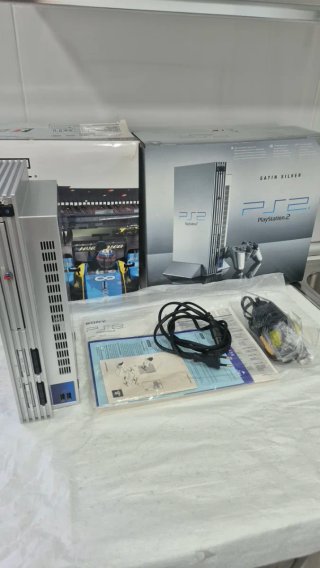 PS2 FAT Satin Silver Edición F1 Alonso