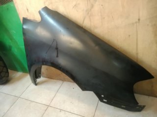 Aleta Volkswagen Touran Negra