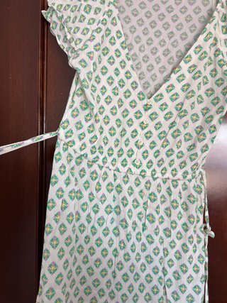 Vestido blanco y verde estampado