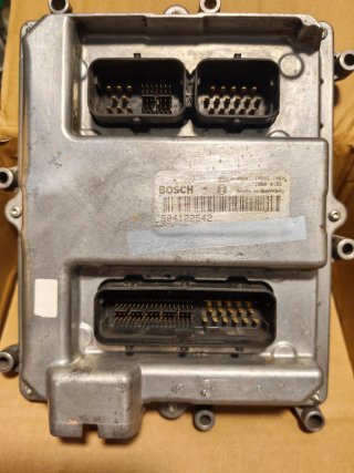 Centralita Iveco 0281020048