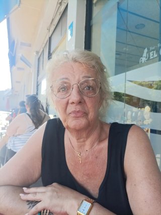 Se ofrece señora limpieza y cuidado mayores