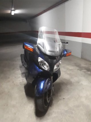 Suzuki Burgman 650 AN Azul