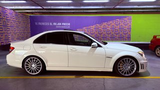 Mercedes C63 AMG V8 6.3