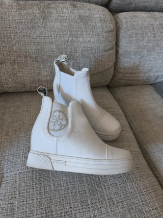 Botines Guess Talla 38 Blancos
