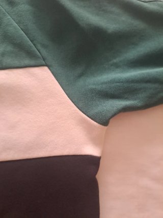 Sudadera Adidas Verde, Blanca y Negra