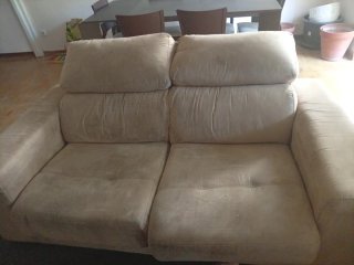 Sofá de 2 plazas beige