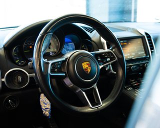 Porsche Cayenne S E-hybrid