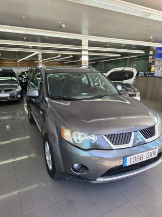 Mitsubishi Outlander 2009