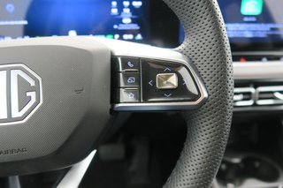 MG HS 1.5T PLUG IN HYBRID LUXURY