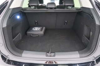 MG HS 1.5T PLUG IN HYBRID LUXURY